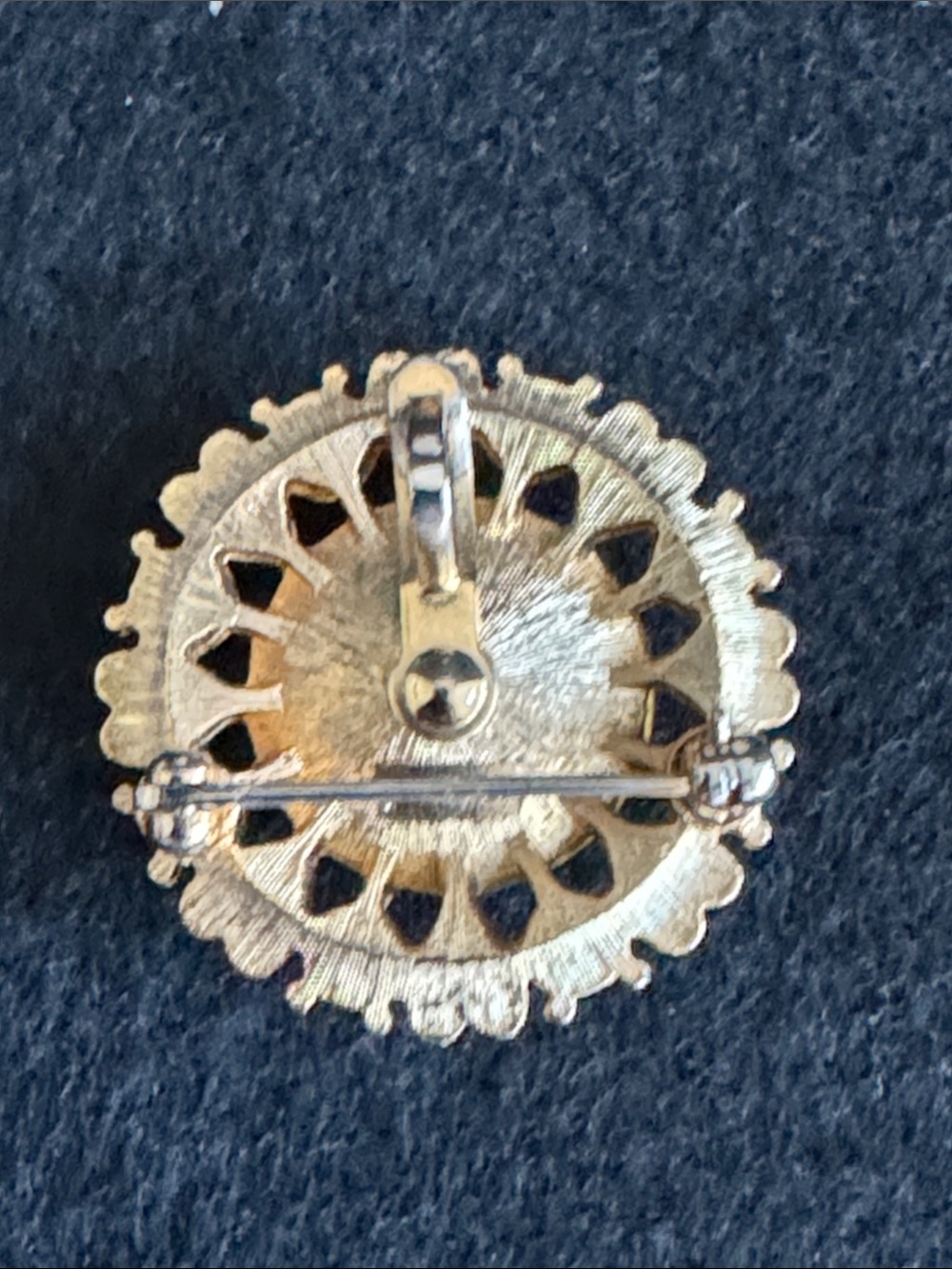 VTG Avon 1974 "Sun Brilliants" Convertible Brooch and Pendant Gold Tone - Picture 3 of 5